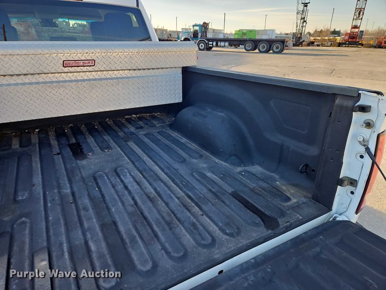 image for item EO7146 2016 RAM 1500 Ext. Cab pickup truck