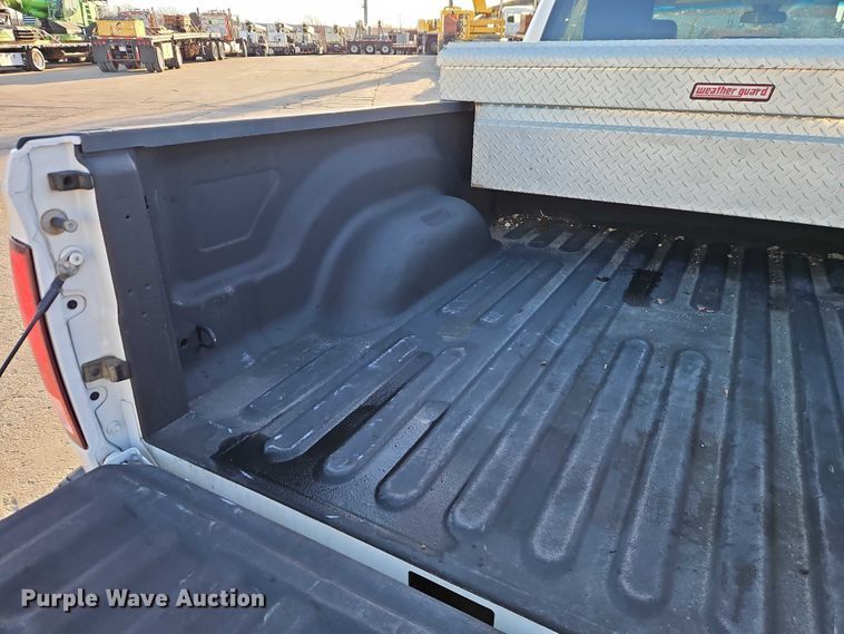 image for item EO7146 2016 RAM 1500 Ext. Cab pickup truck