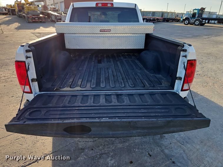 image for item EO7146 2016 RAM 1500 Ext. Cab pickup truck