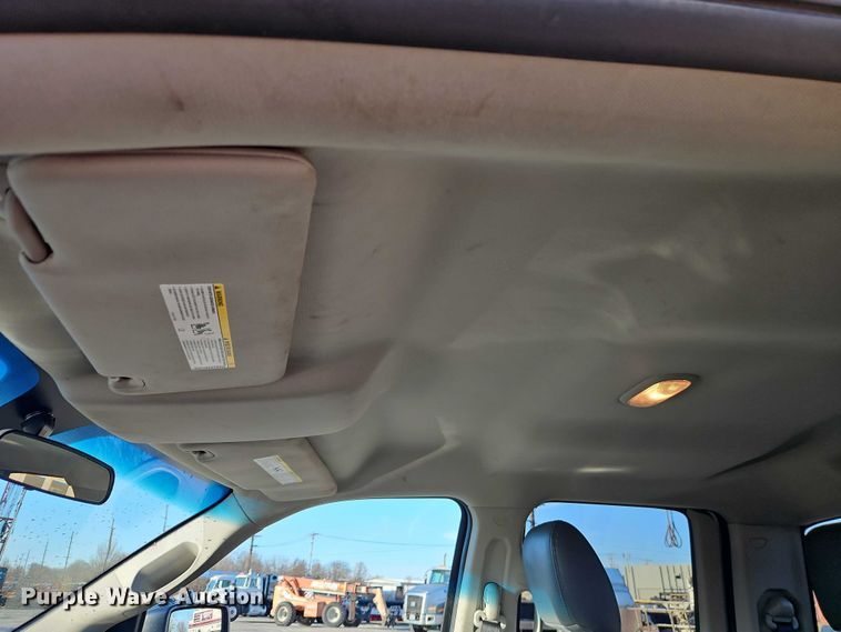 image for item EO7146 2016 RAM 1500 Ext. Cab pickup truck