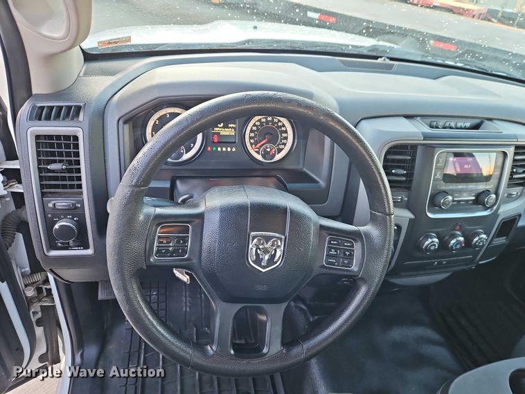 image for item EO7146 2016 RAM 1500 Ext. Cab pickup truck