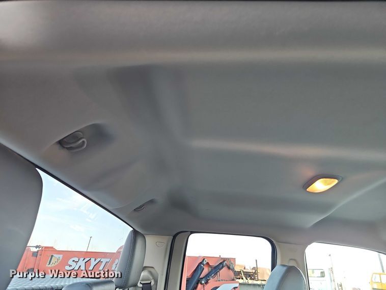 image for item EO7146 2016 RAM 1500 Ext. Cab pickup truck