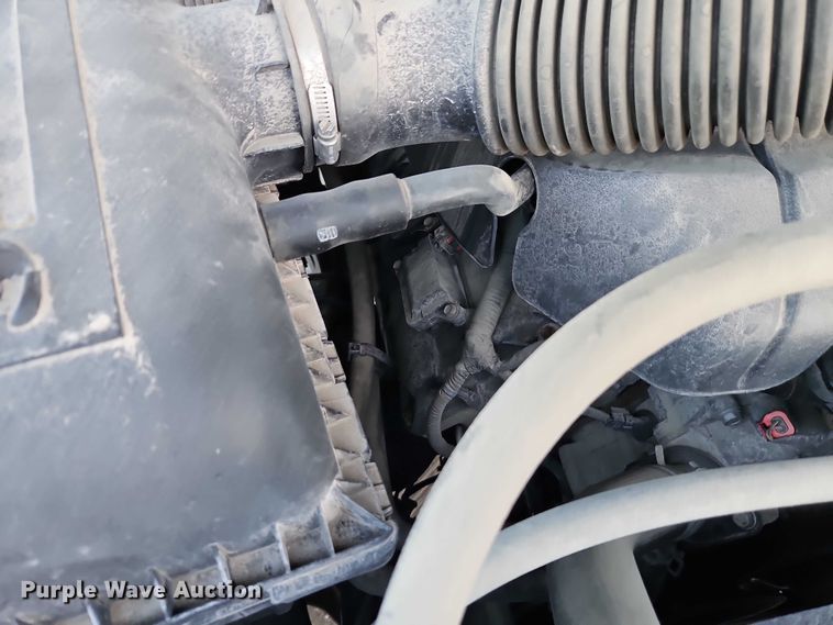 image for item EO7146 2016 RAM 1500 Ext. Cab pickup truck