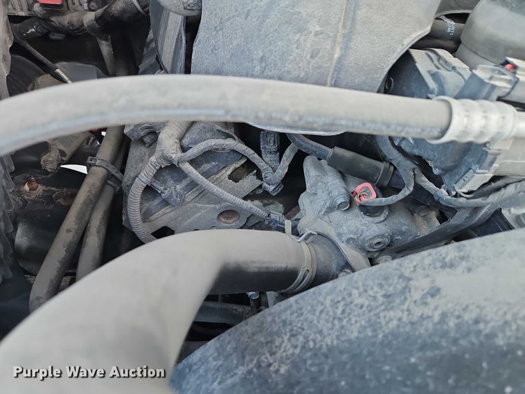 image for item EO7146 2016 RAM 1500 Ext. Cab pickup truck