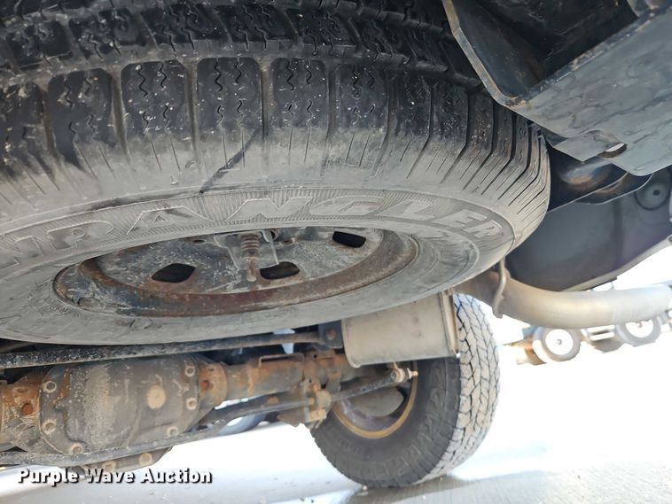 image for item EO7146 2016 RAM 1500 Ext. Cab pickup truck