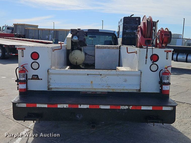 image for item EO7149 2008 Dodge Ram 5500 utility / service truck