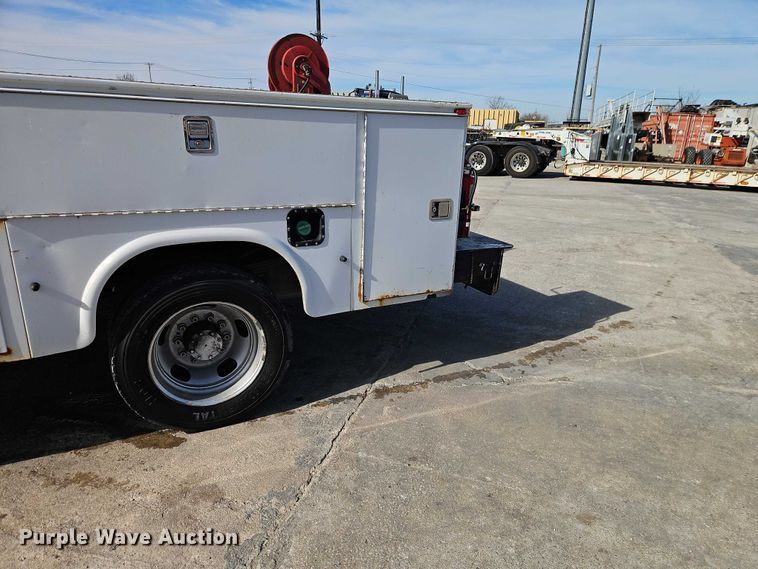 image for item EO7149 2008 Dodge Ram 5500 utility / service truck