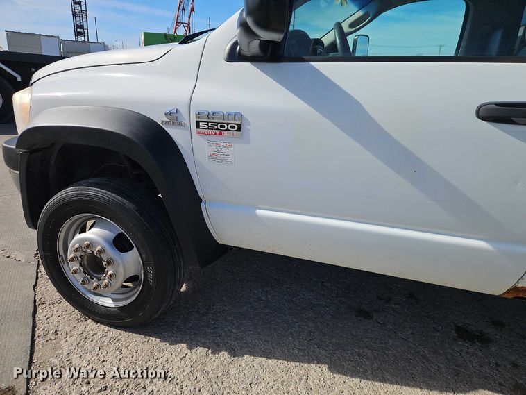 image for item EO7149 2008 Dodge Ram 5500 utility / service truck