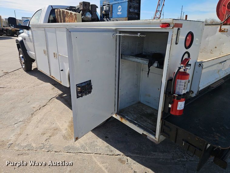image for item EO7149 2008 Dodge Ram 5500 utility / service truck