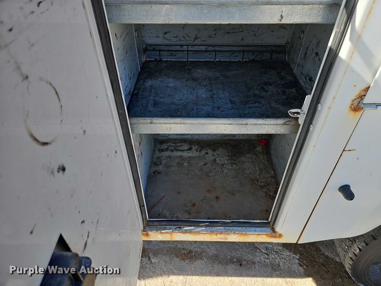 image for item EO7149 2008 Dodge Ram 5500 utility / service truck