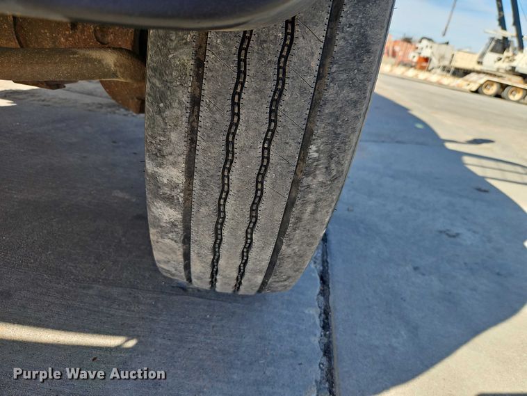 image for item EO7149 2008 Dodge Ram 5500 utility / service truck