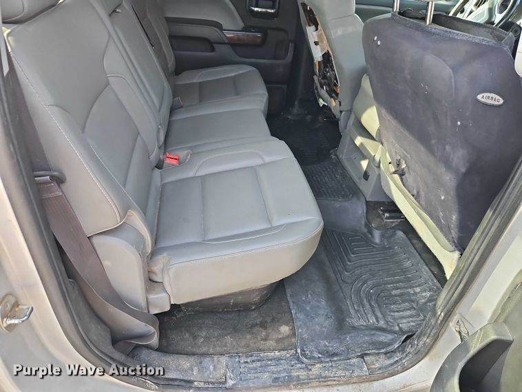 image for item EO7164 2015 GMC Sierra 2500HD Crew Cab pickup truck