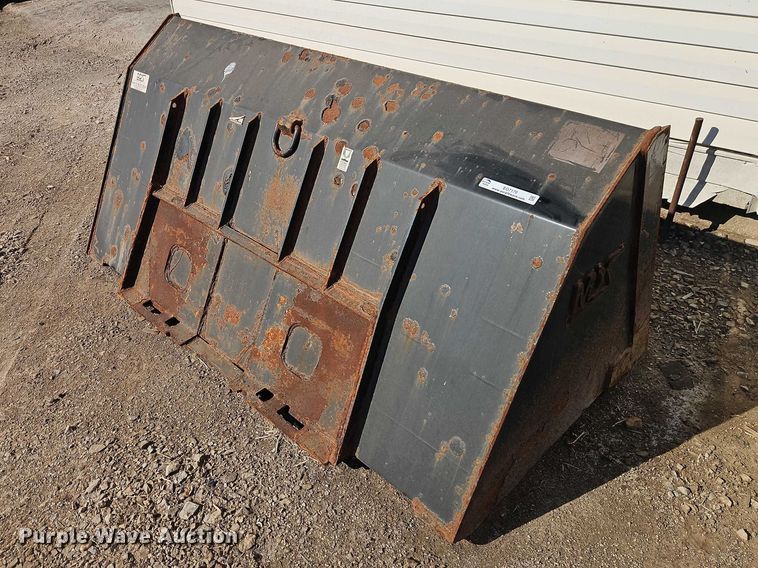 image for item EO7170 MDS wheel loader bucket