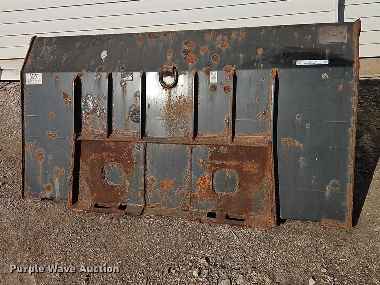 image for item EO7170 MDS wheel loader bucket