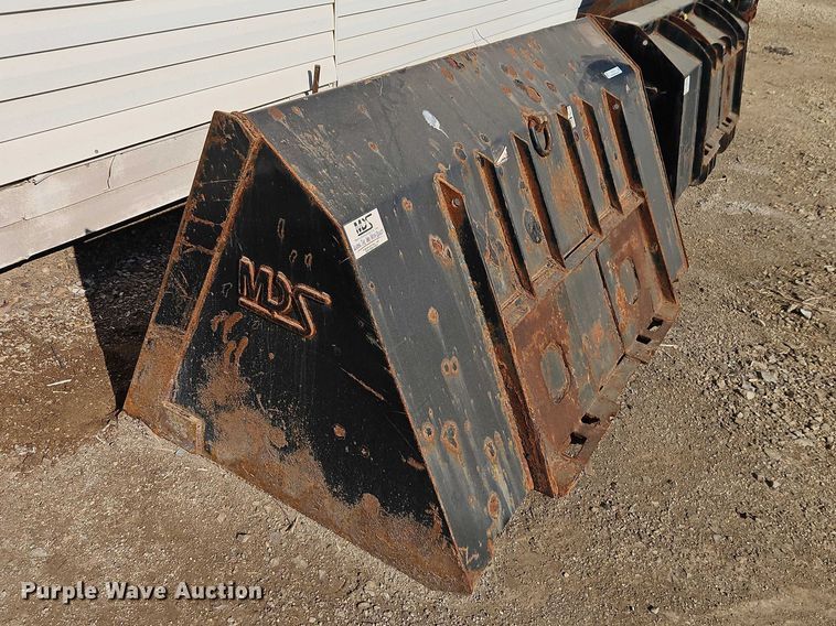 image for item EO7170 MDS wheel loader bucket