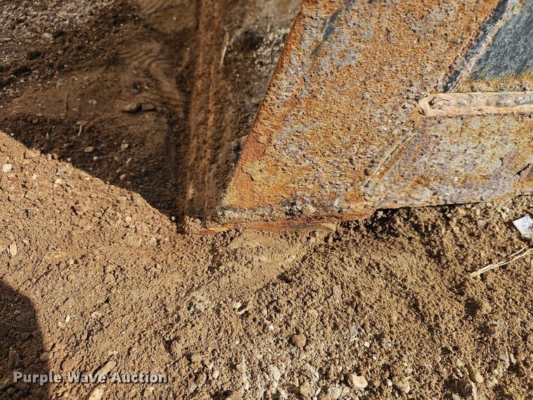 image for item EO7170 MDS wheel loader bucket