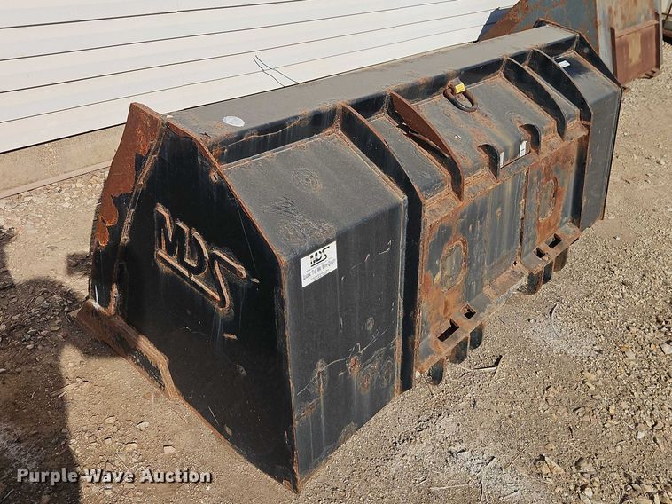 image for item EO7171 MDS wheel loader bucket