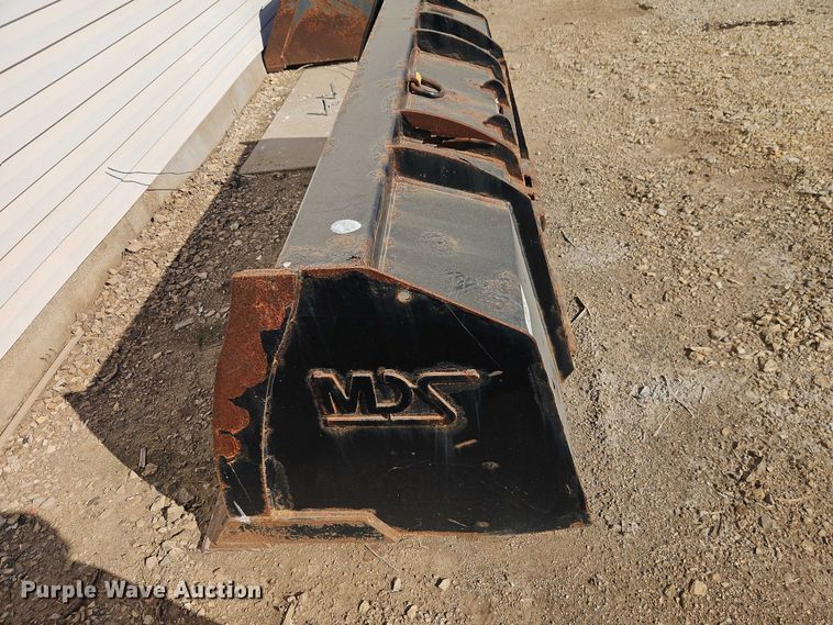 image for item EO7171 MDS wheel loader bucket