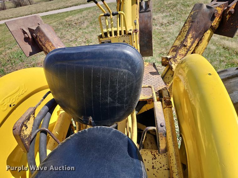 image for item EO7172 Ford 3550 tractor