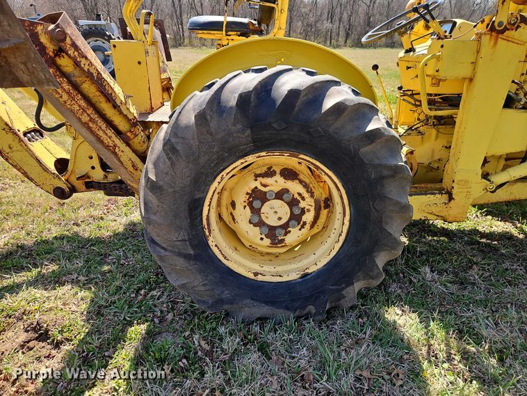 image for item EO7172 Ford 3550 tractor