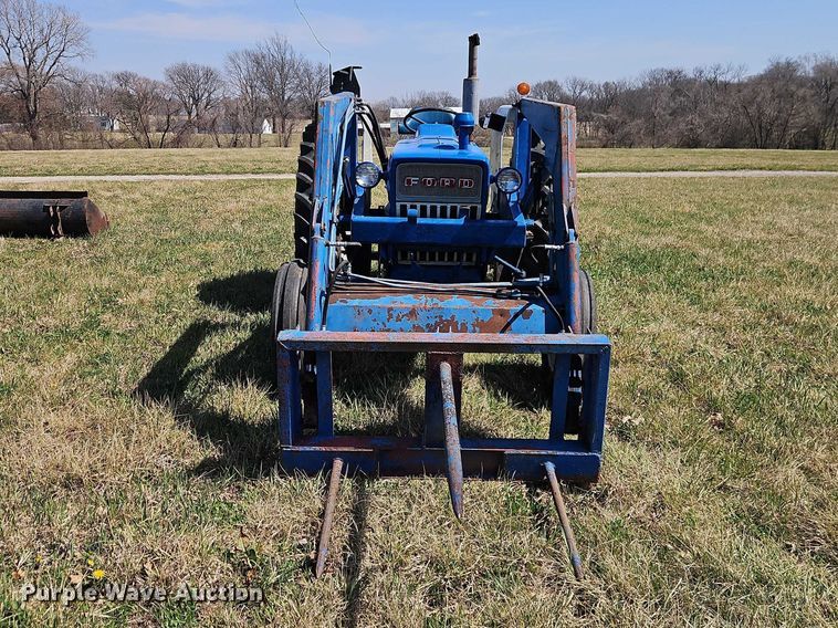 image for item EO7173 Ford 4000 tractor