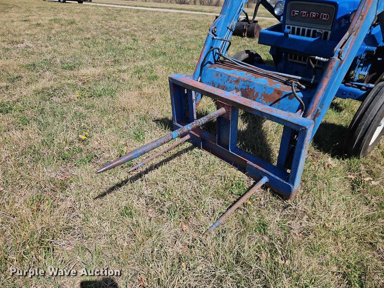 image for item EO7173 Ford 4000 tractor