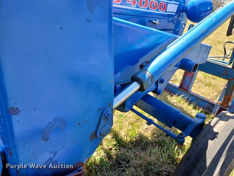 image for item EO7173 Ford 4000 tractor