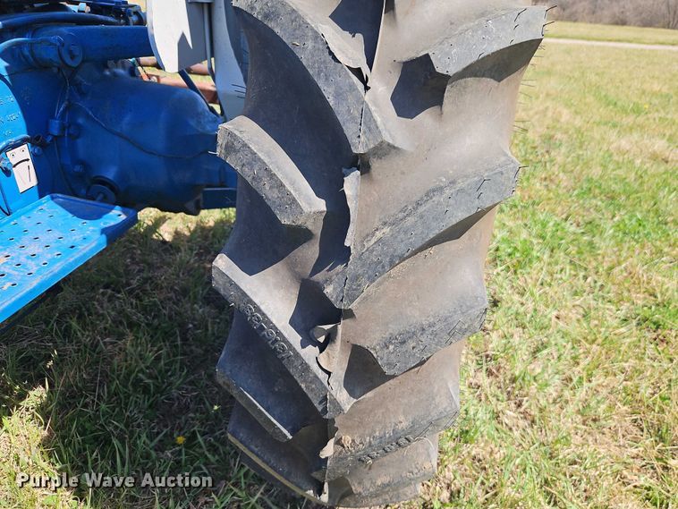 image for item EO7173 Ford 4000 tractor