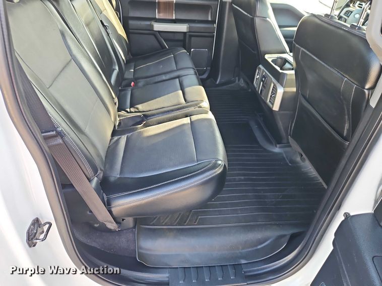 image for item EO7174 2015 Ford F150 Crew Cab pickup truck