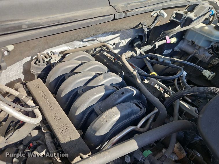 image for item EO7174 2015 Ford F150 Crew Cab pickup truck