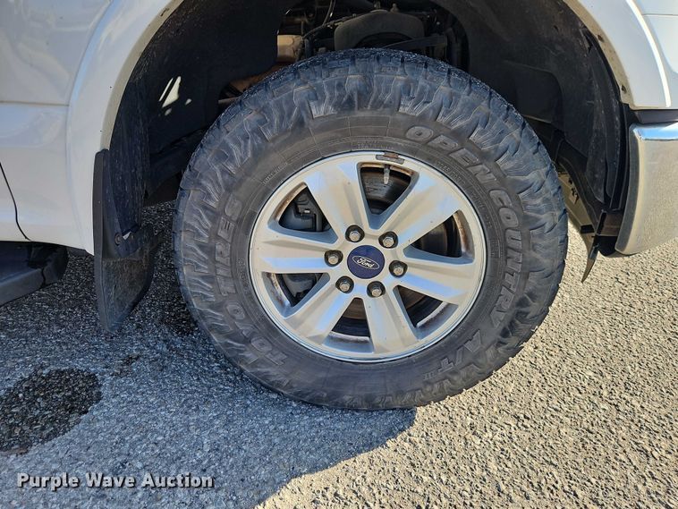 image for item EO7174 2015 Ford F150 Crew Cab pickup truck