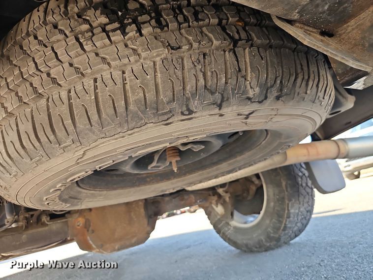 image for item EO7174 2015 Ford F150 Crew Cab pickup truck