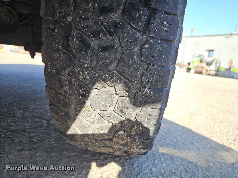 image for item EO7174 2015 Ford F150 Crew Cab pickup truck