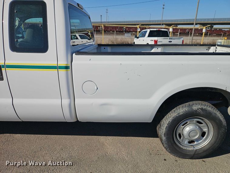 image for item EO7175 2010 Ford F250 Super Duty Ext. Cab pickup truck