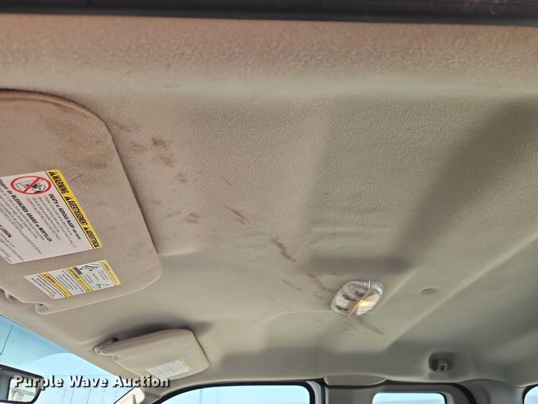 image for item EO7175 2010 Ford F250 Super Duty Ext. Cab pickup truck