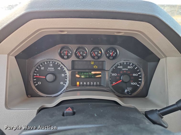 image for item EO7175 2010 Ford F250 Super Duty Ext. Cab pickup truck