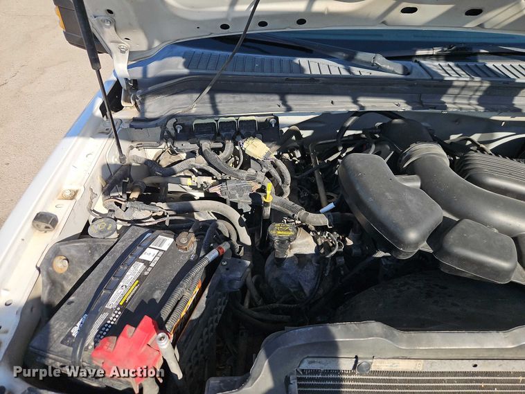 image for item EO7175 2010 Ford F250 Super Duty Ext. Cab pickup truck