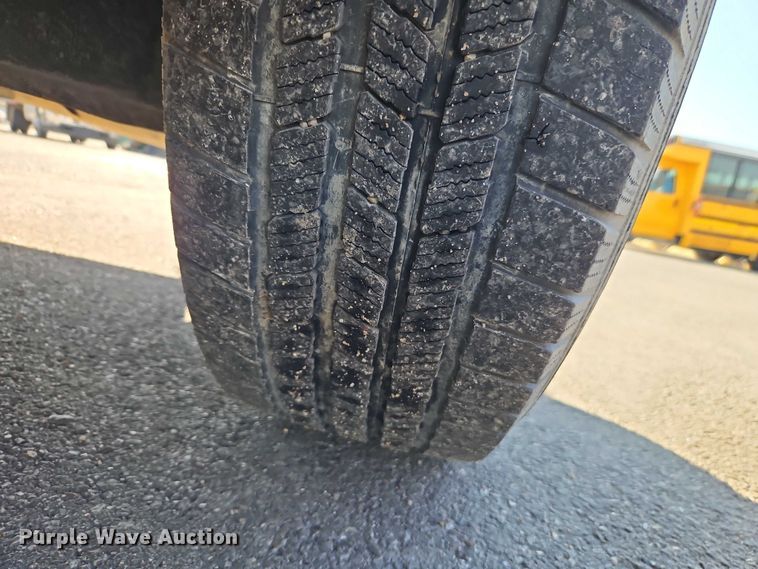 image for item EO7175 2010 Ford F250 Super Duty Ext. Cab pickup truck