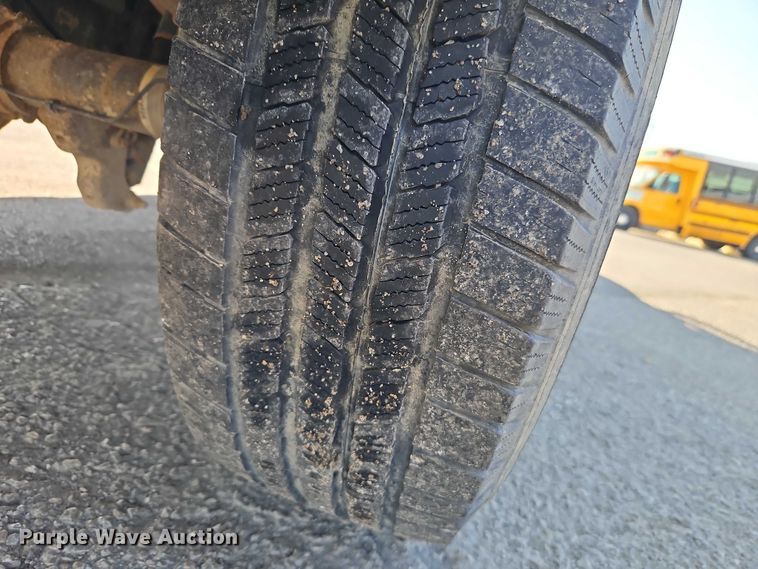 image for item EO7175 2010 Ford F250 Super Duty Ext. Cab pickup truck