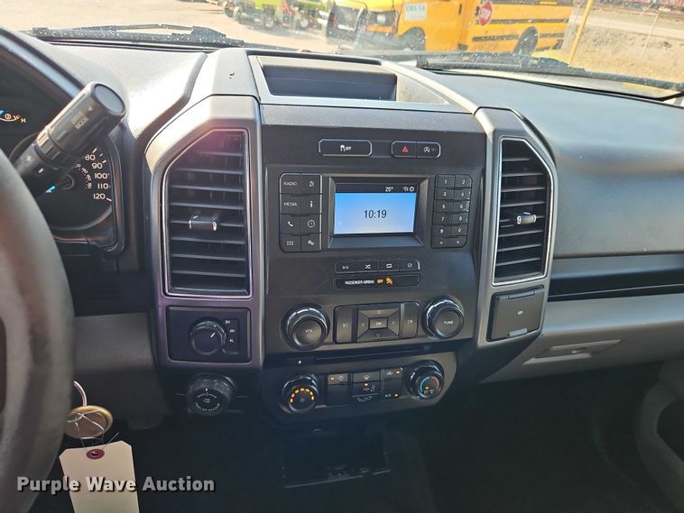 image for item EO7176 2018 Ford F150 Crew Cab pickup truck