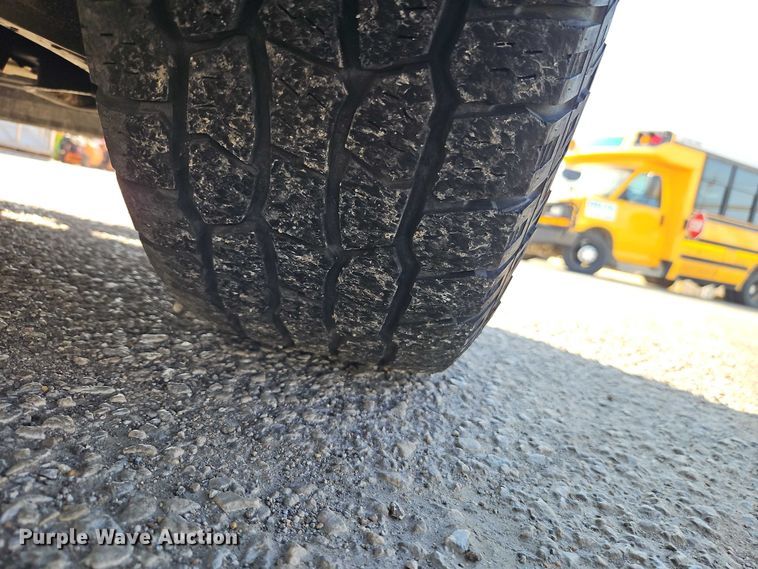 image for item EO7176 2018 Ford F150 Crew Cab pickup truck