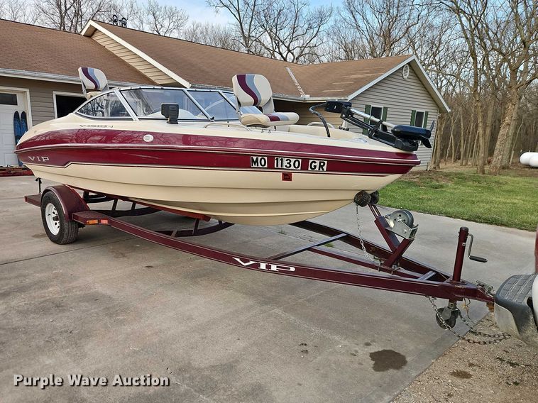 image for item EO7180 1999 VIP  Vision boat