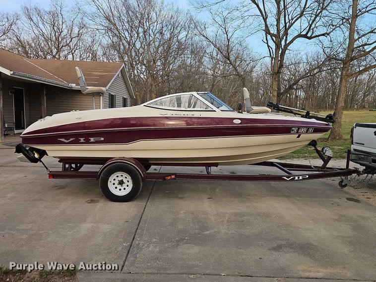 image for item EO7180 1999 VIP  Vision boat