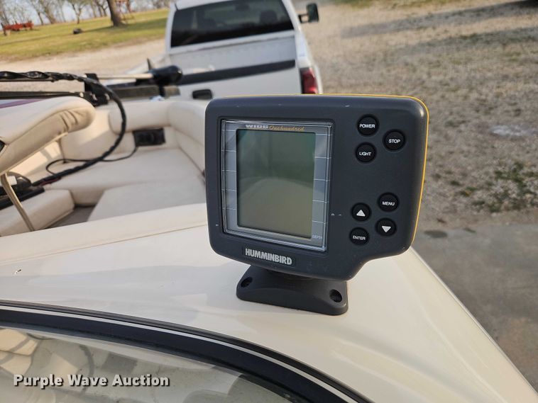 image for item EO7180 1999 VIP  Vision boat