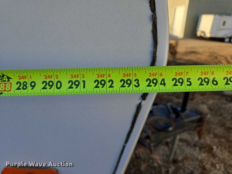 image for item ES2876 2000 Fleetwood Wilderness camper