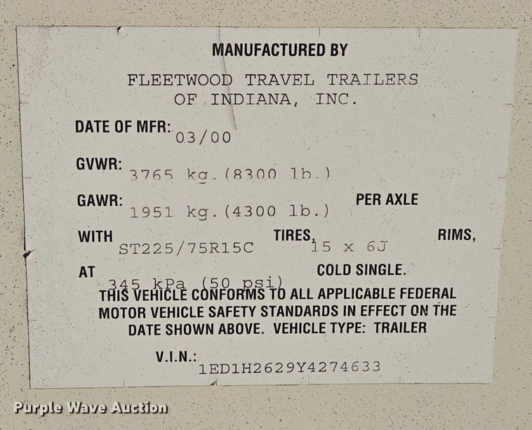 image for item ES2876 2000 Fleetwood Wilderness camper