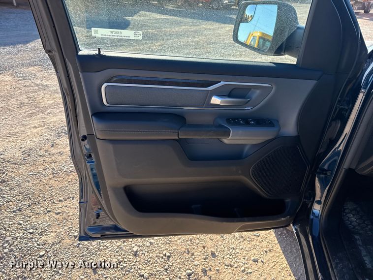 image for item ES5781 2022 RAM 1500 Crew Cab pickup truck