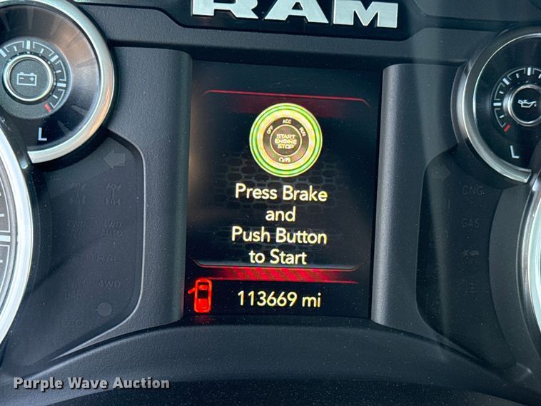 image for item ES5781 2022 RAM 1500 Crew Cab pickup truck