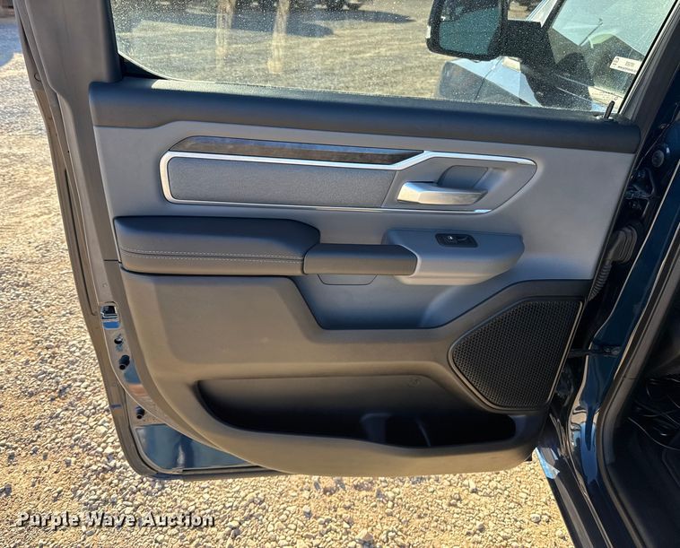 image for item ES5781 2022 RAM 1500 Crew Cab pickup truck