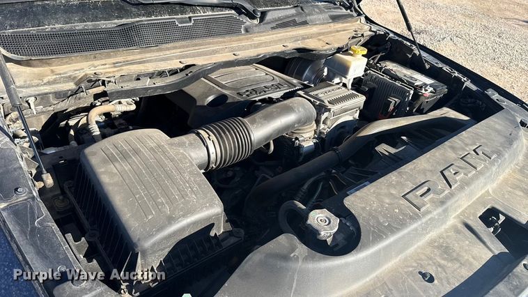 image for item ES5781 2022 RAM 1500 Crew Cab pickup truck